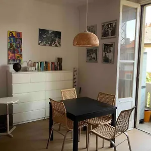  Appartamento Splendido Con Tutti Servizi In Zona Navigli